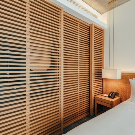 Wooden partition wall
