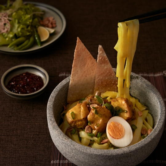 鶏肉入り麺（My Quang Ga)