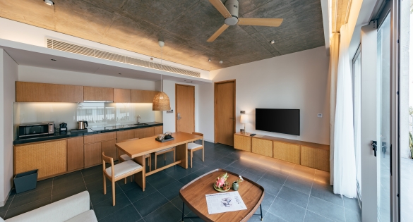 Nho-bien-apartment--living-room-4_48917216721_o | バルコニー付きNho Bien