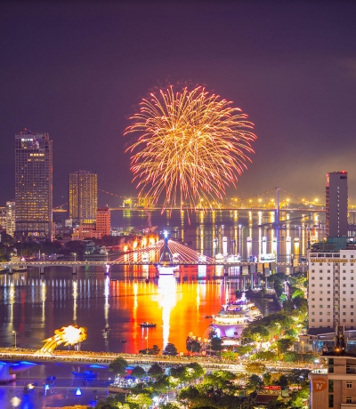 Celebrating the International Fireworks Festival 2024 in Da Nang